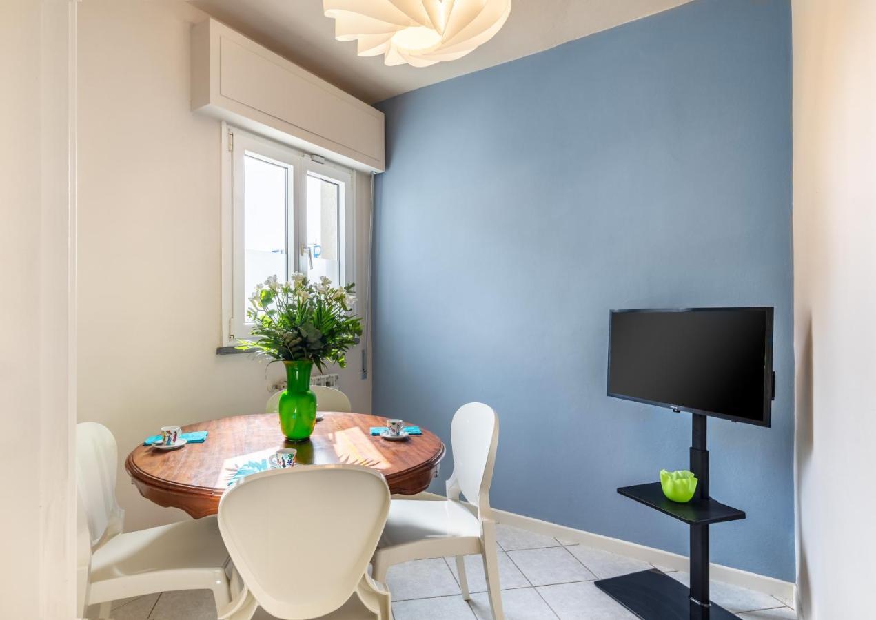Viareggio Suite - Beach Apartment Ngoại thất bức ảnh